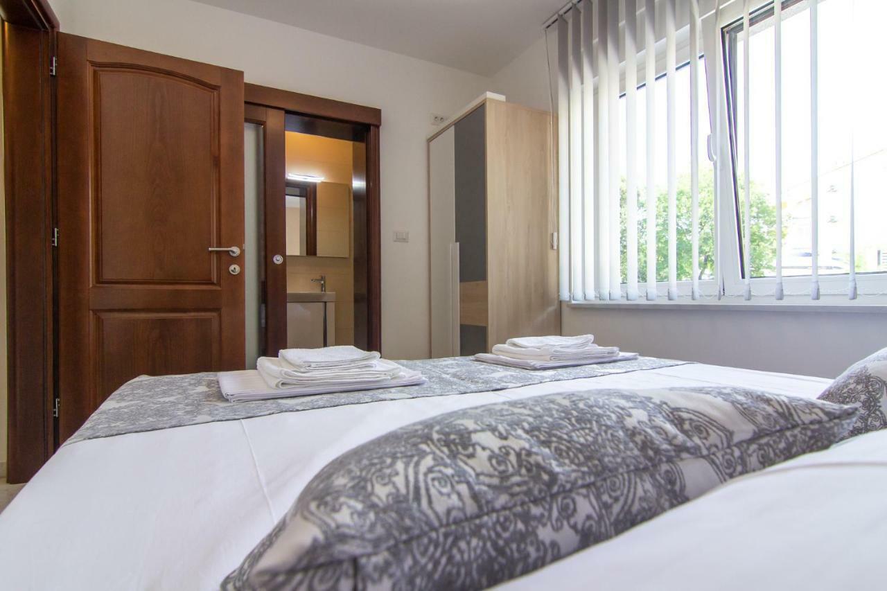 Apartments Edi & Tea Malinska Zewnętrze zdjęcie